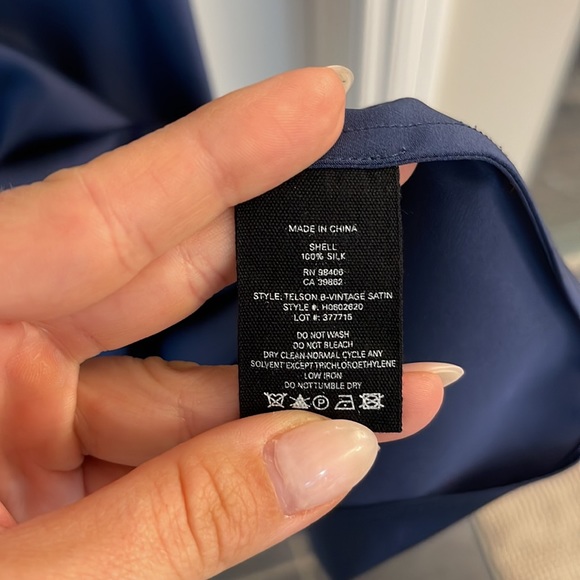 Theory 100% silk slip dress - Picture 4 of 7